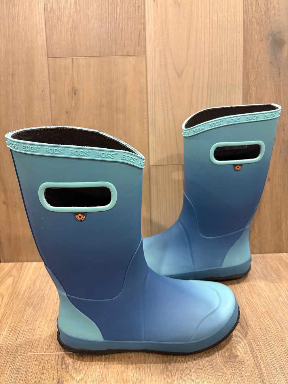 Bogs 78736-460 Blue Gradient Ombré Kids Rain Boots Youth 6